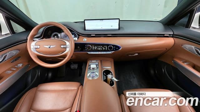 Genesis GV70, 2022 7