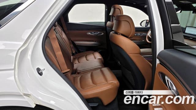 Genesis GV70, 2022 12