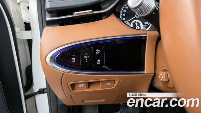 Genesis GV70, 2022 16