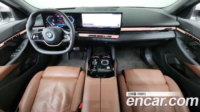 BMW 5시리즈 (G60), 2024 7