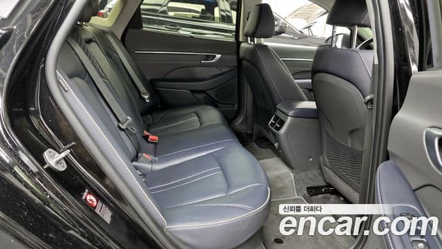 Hyundai Sonata гибрид (DN8) Inspiration, 2023 12