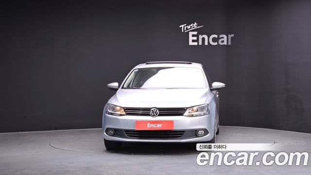 Volkswagen New Jetta 6세대, 2013 3
