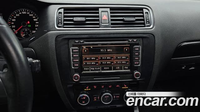 Volkswagen New Jetta 6세대, 2013 14