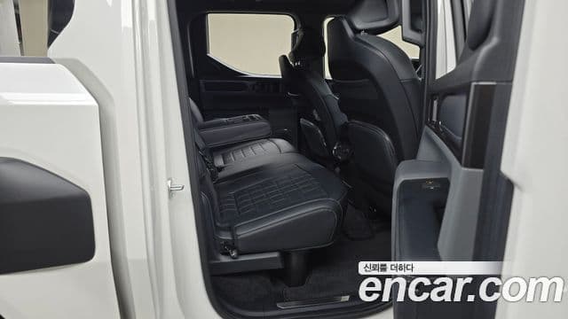 Kia 타스만 X-Pro, 2026 12