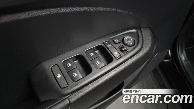 Hyundai Venue 1.6 Flux, 2020 19