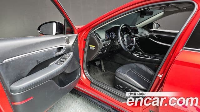 Hyundai Sonata (DN8) Premium Family, 2020 10