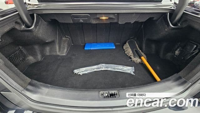 KG모빌리티(SsangYong) 뉴체어맨 W Prestige, 2014 4