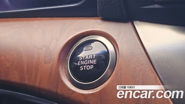 KG모빌리티(SsangYong) 뉴체어맨 W Prestige, 2014 9