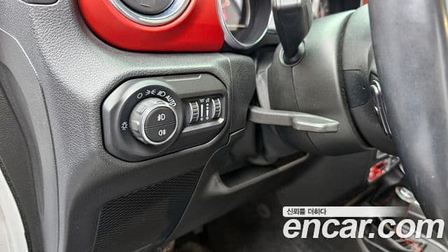 Jeep Wrangler (JL) 2.0 Rubicon Power top 4도어, 2021 14