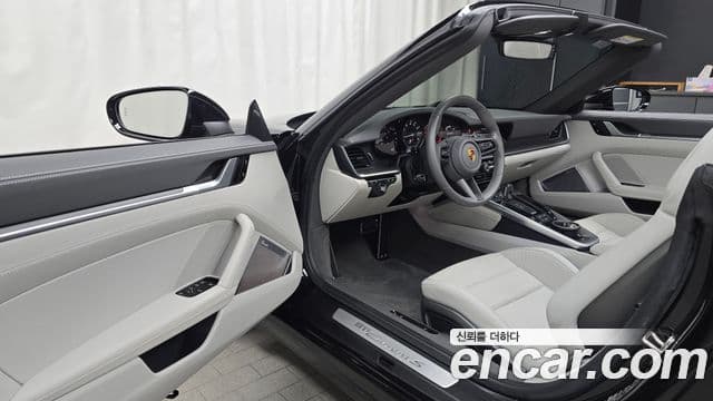 Porsche 911 (992) Carrera S кабриолет, 2021 10