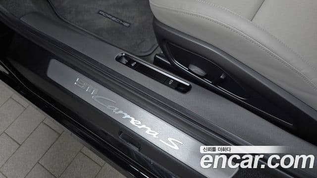 Porsche 911 (992) Carrera S кабриолет, 2021 18