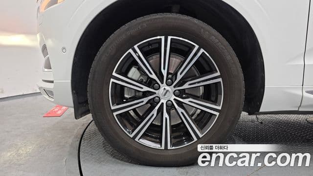 Volvo XC60 2세대 T6 Inscription, 2020 все фото