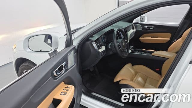 Volvo XC60 2세대 T6 Inscription, 2020 11