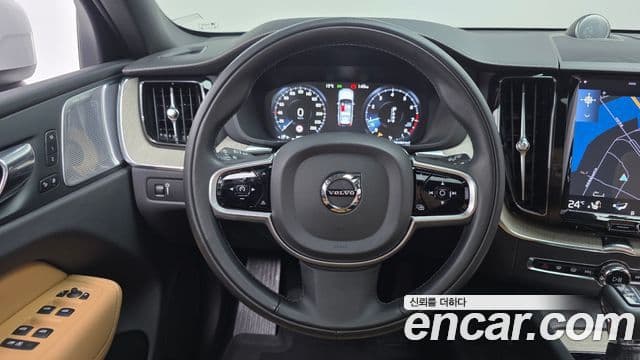 Volvo XC60 2세대 T6 Inscription, 2020 13