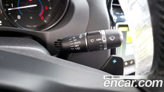 Jaguar XE Prestige, 2017 14