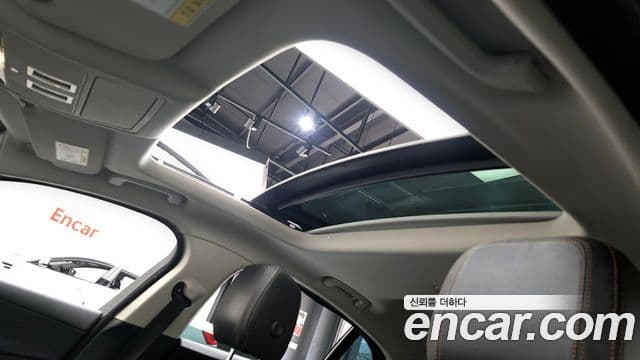 Jaguar XE Prestige, 2017 19