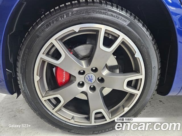 Maserati Levante 3.0 дизель AWD GranSport, 2018 все фото