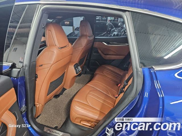 Maserati Levante 3.0 дизель AWD GranSport, 2018 12