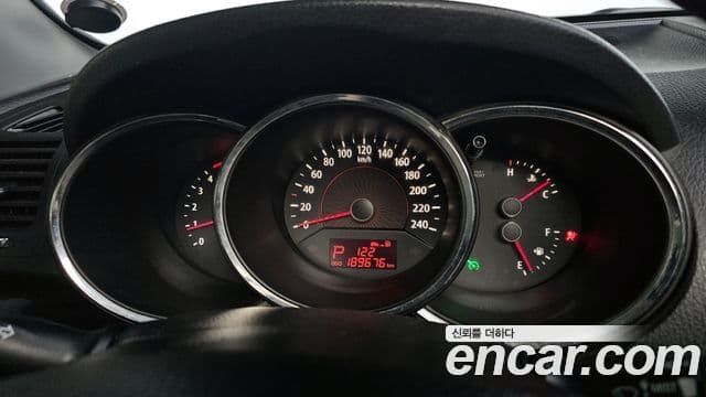 Kia Sorento R люксовая версия, 2010 8