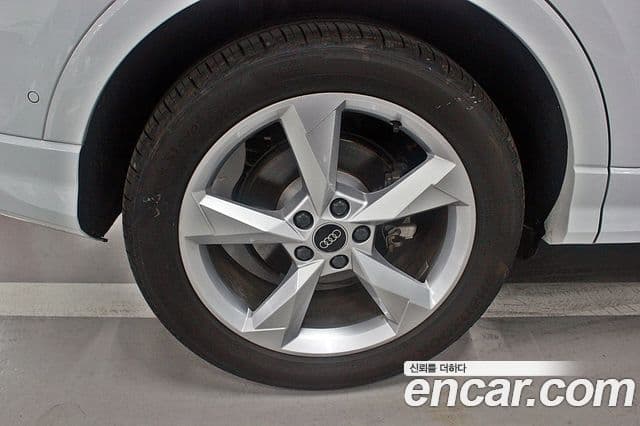 Audi Q3 (F3) 35 TDI Quattro Premium Sportback, 2024 все фото