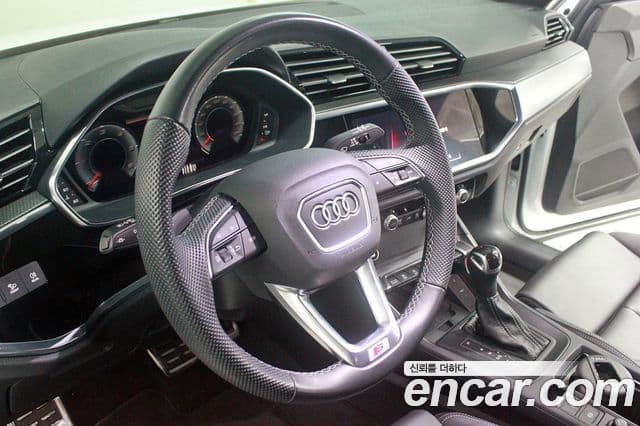 Audi Q3 (F3) 35 TDI Quattro Premium Sportback, 2024 12