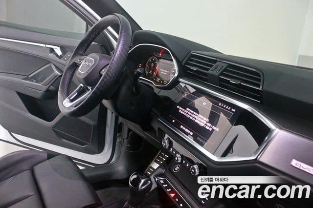 Audi Q3 (F3) 35 TDI Quattro Premium Sportback, 2024 20