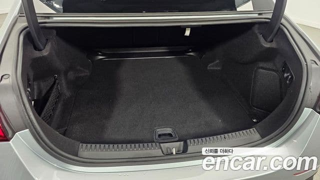 Mercedes-Benz E-класс W214 AMG Line, 2024 19