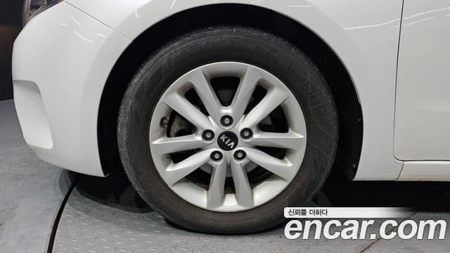 Kia The / новый New K3 Trendy, 2016 все фото