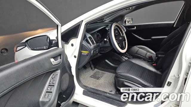 Kia The / новый New K3 Trendy, 2016 10