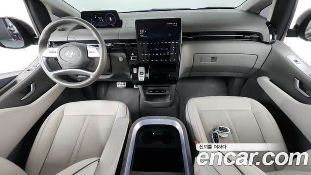 Hyundai Staria Inspiration, 2022 7
