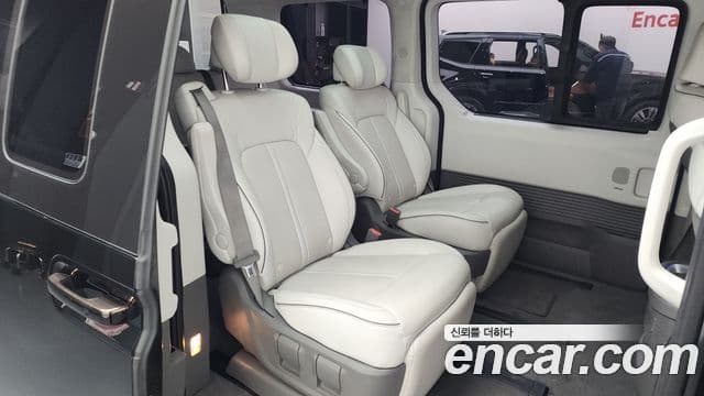 Hyundai Staria Inspiration, 2022 12