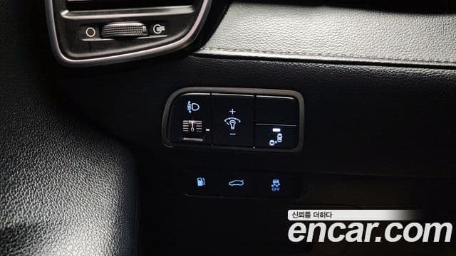 Hyundai Grandeur IG Premium, 2019 17