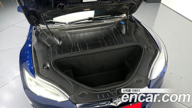 Tesla модель S, 2019 6