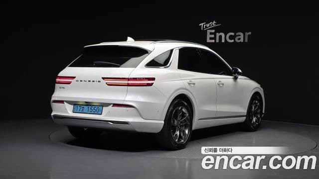 Genesis electrified GV70 e-AWD, 2022 2