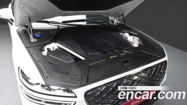 Genesis electrified GV70 e-AWD, 2022 6