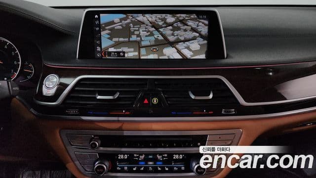BMW 7시리즈 (G11) 740Li xDrive, 2016 14