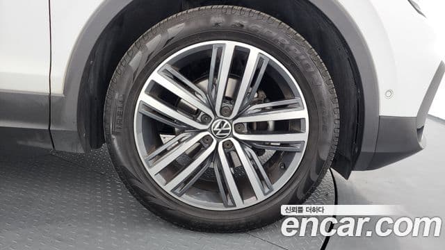 Volkswagen Tiguan 2세대 Prestige, 2023 все фото