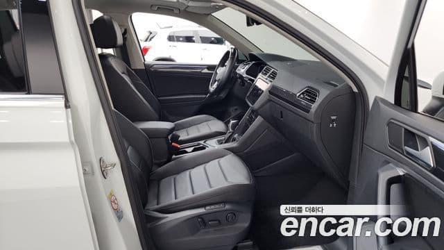 Volkswagen Tiguan 2세대 Prestige, 2023 11
