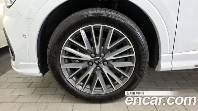 Audi Q3 (F3) Premium, 2023 все фото