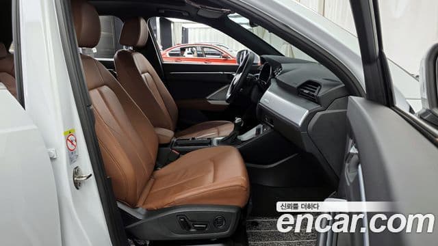 Audi Q3 (F3) Premium, 2023 11