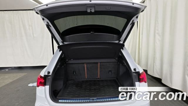 Audi Q3 (F3) Premium, 2023 20