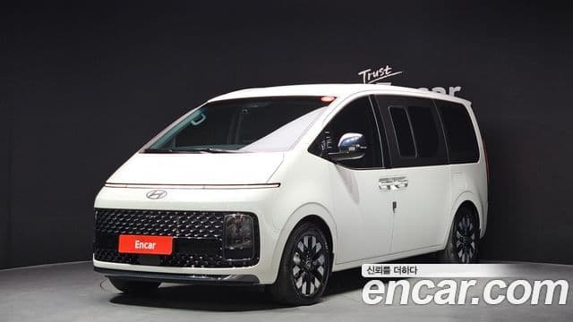 Hyundai Staria Inspiration, 2025 1