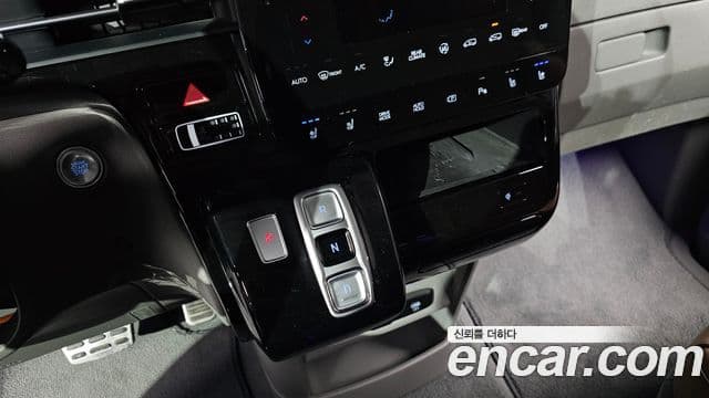 Hyundai Staria Inspiration, 2025 9