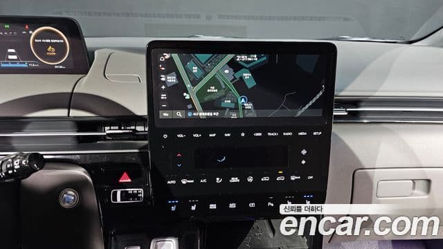 Hyundai Staria Inspiration, 2025 14