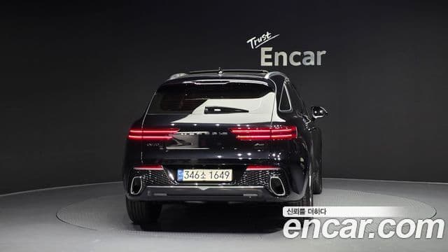 Genesis GV70, 2021 4