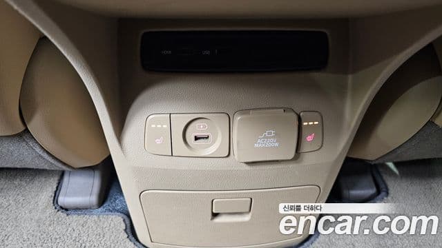 Kia All New Carnival Prestige, 2015 18