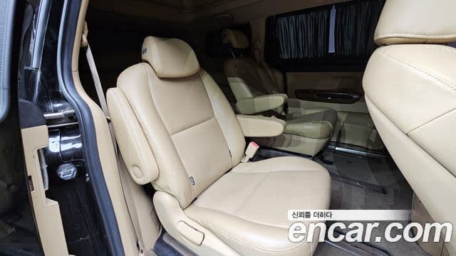 Kia All New Carnival Prestige, 2015 19