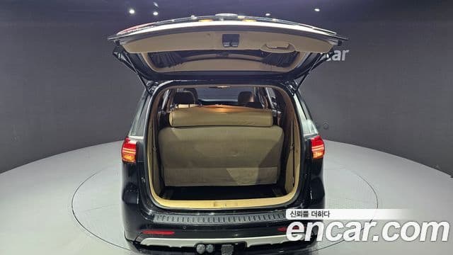Kia All New Carnival Prestige, 2015 20