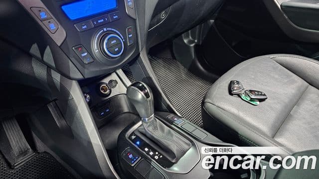 Hyundai Santa Fe DM Premium, 2015 9