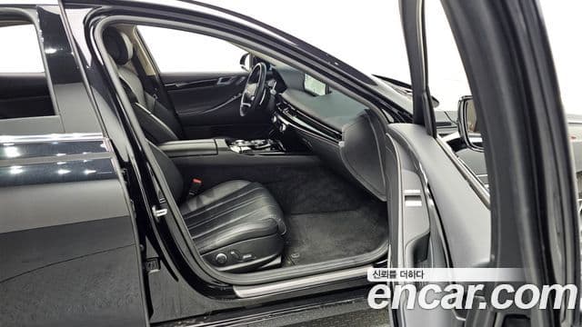 Genesis G80 (RG3) бензин 2.5 турбо 2WD, 2022 11